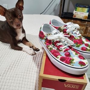 Vans floral kicks